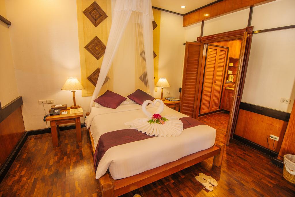 Fridays Boracay Beach Resort Balabag  Екстер'єр фото